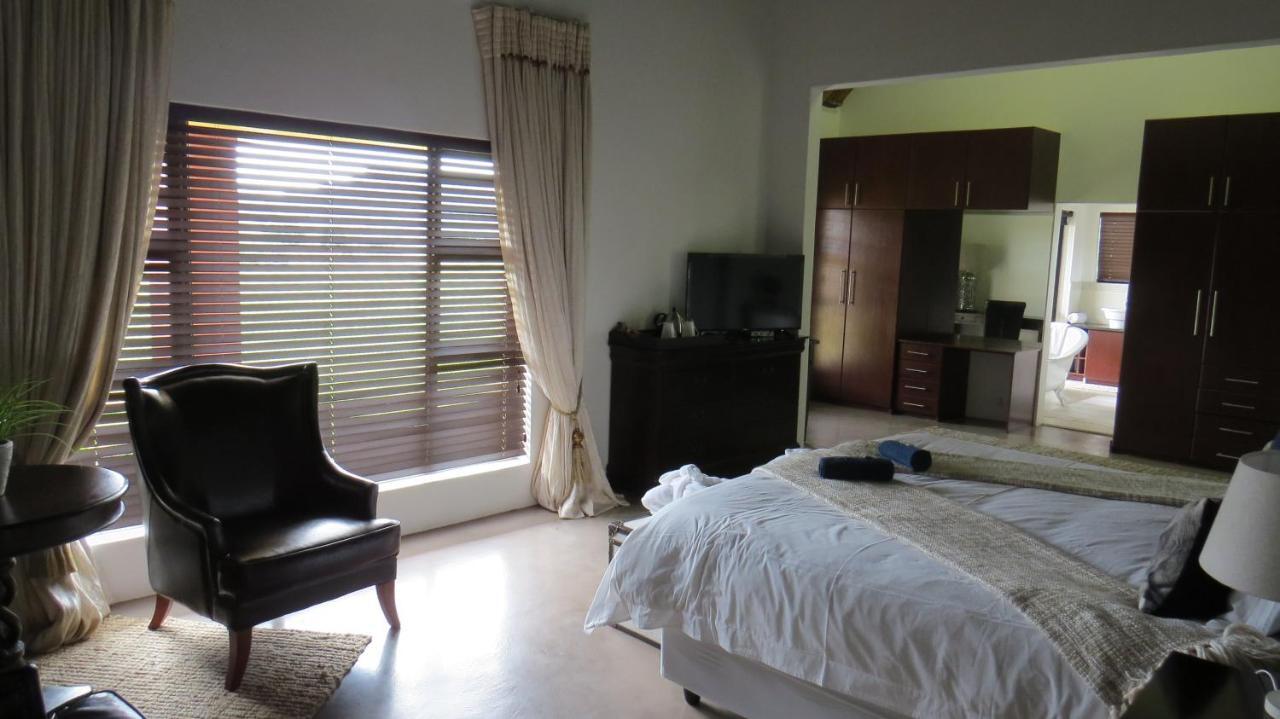 Parkview Safari Lodge 콜체스터 외부 사진